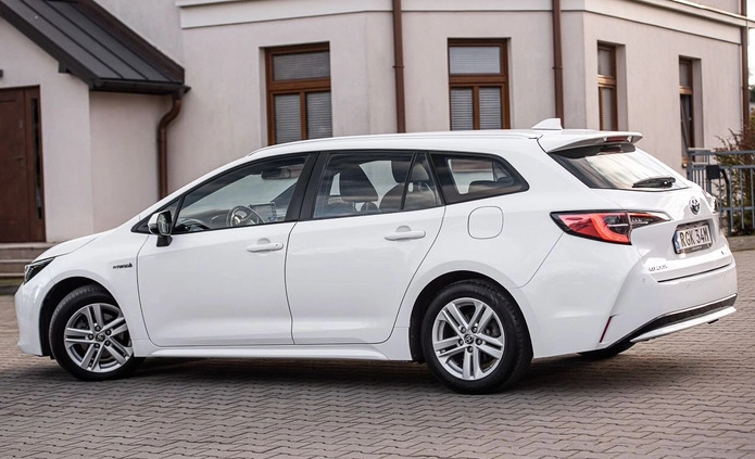 Toyota Corolla cena 69999 przebieg: 170000, rok produkcji 2021 z Kcynia małe 529